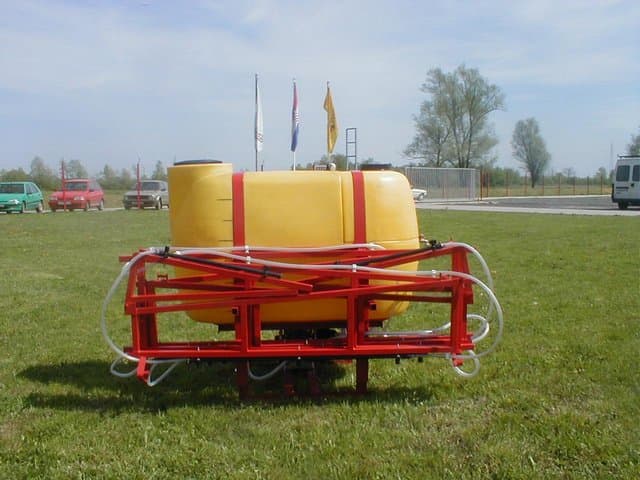 REZERVOARI ZA PRSKALICE 400 i 600 L / ATOMIZERE 400 i 600 L – slika 1